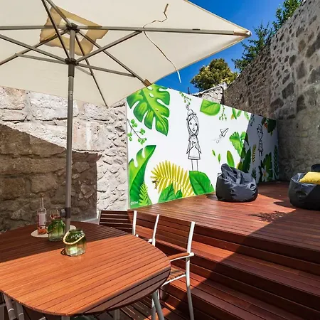 Janika's Patio Apartamento Oporto