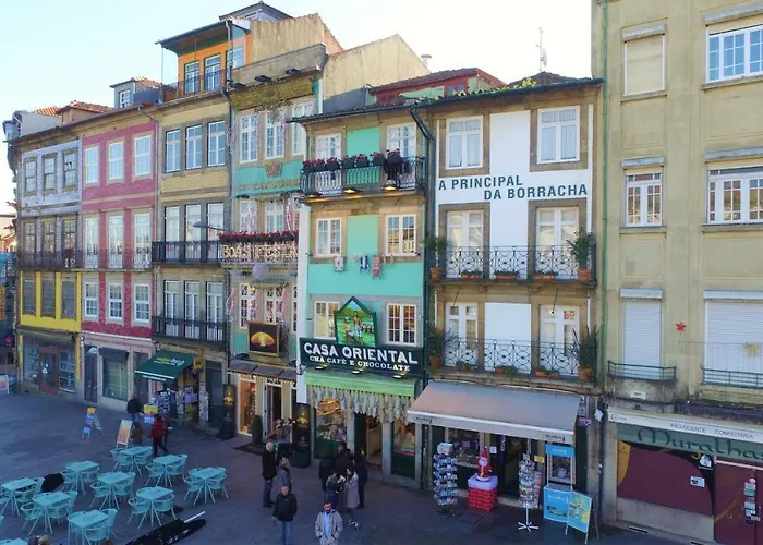 Janika's Patio Porto